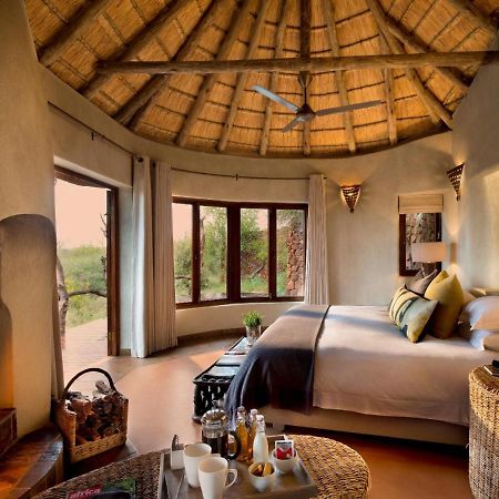 Madikwe Safari Lodge Melorane Buitenkant foto